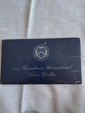 1971 40% silver dollar Eisenhower uncirculated coin set.